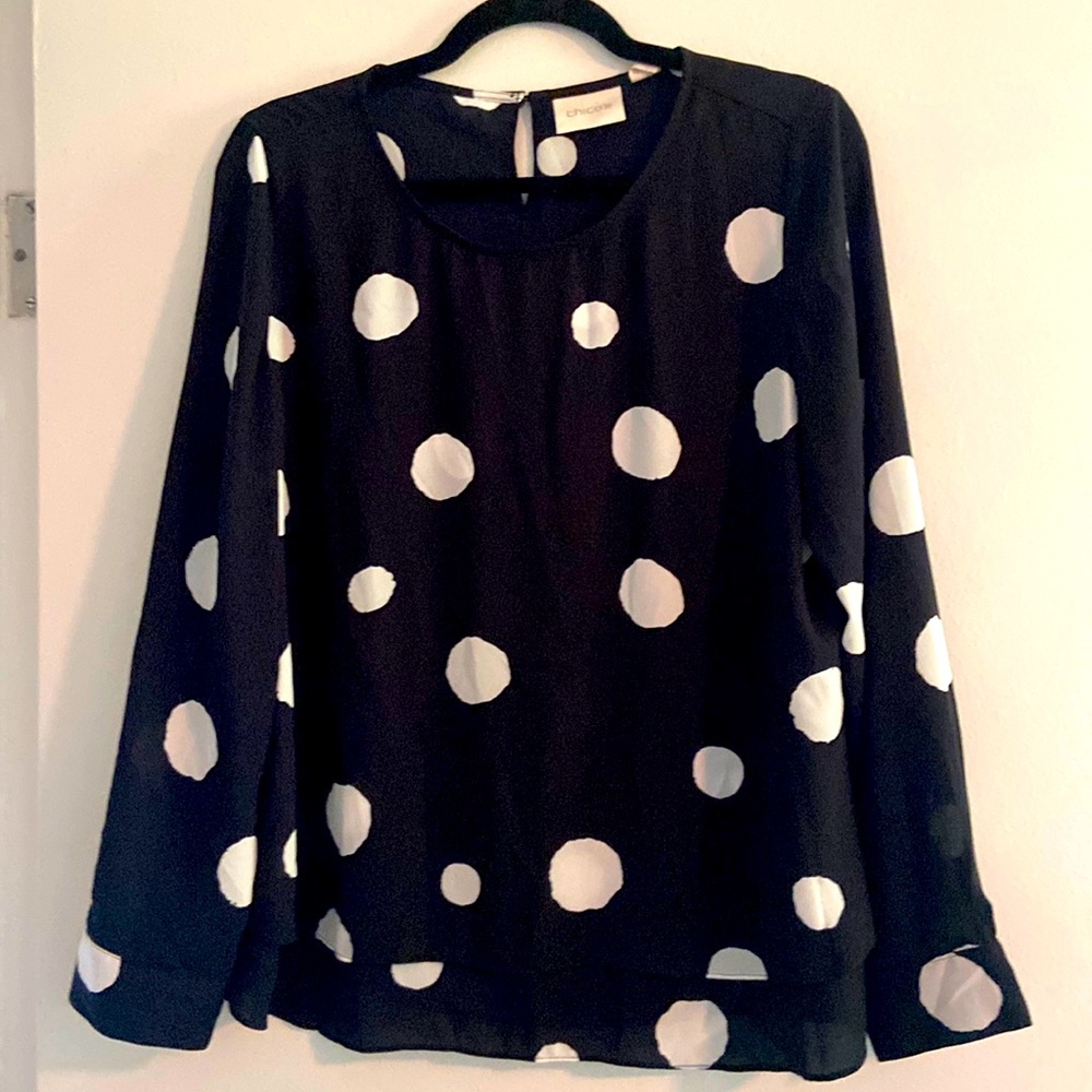 Like new Chico’s polka dot top
